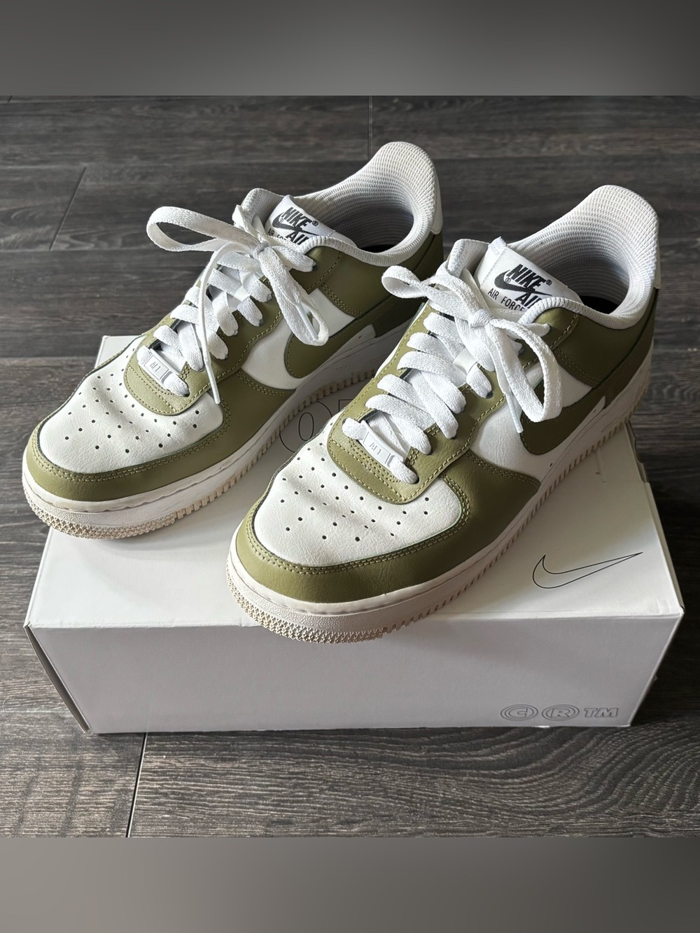 Nike Air Force 1’s